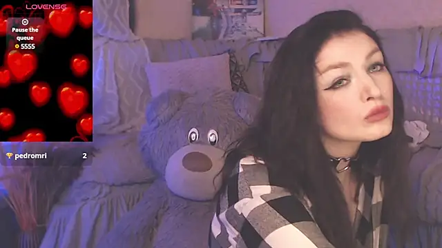 BritneyBarker online show from 01-31-25, 03:52