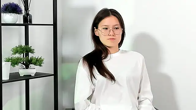 Snapshot of PeggyAgard chatting on 01-23-25, 04:04 PeggyAgard online show from 01-23-25, 04:04