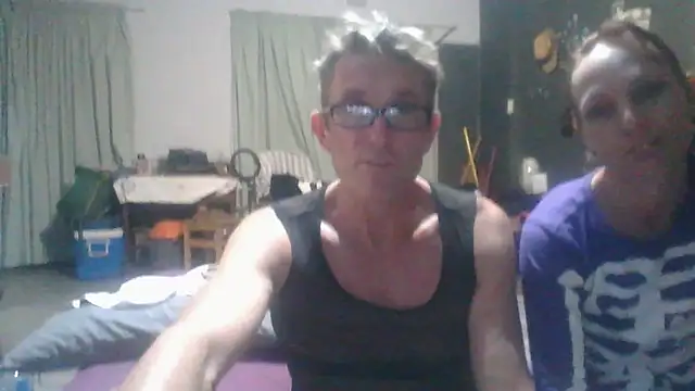 Snapshot of xylegs chatting on 02-15-25, 02:15 xylegs online show from 02-15-25, 02:15