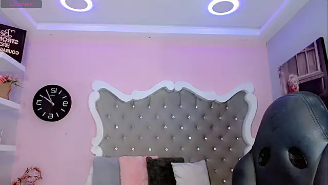 CamiiGarcia online show from 02-25-25, 11:41