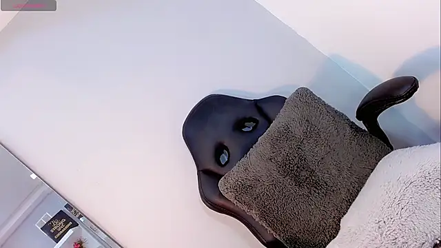 CamiiGarcia online show from 03-10-25, 02:26