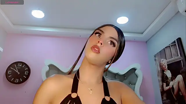 CamiiGarcia online show from 03-12-25, 02:34