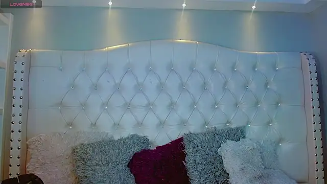 CamiiGarcia online show from 09-08-25, 07:13