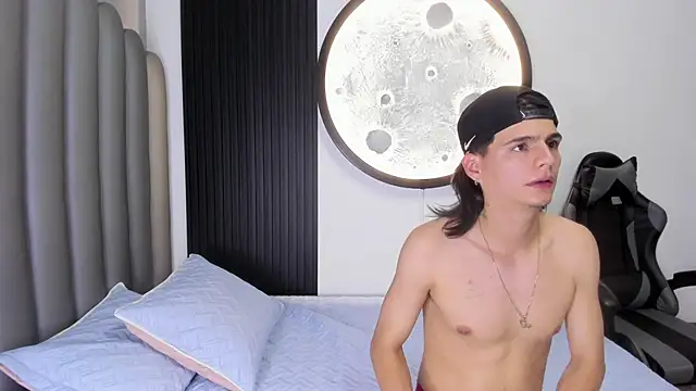 Martshall09 online show from 10-15-25, 08:53