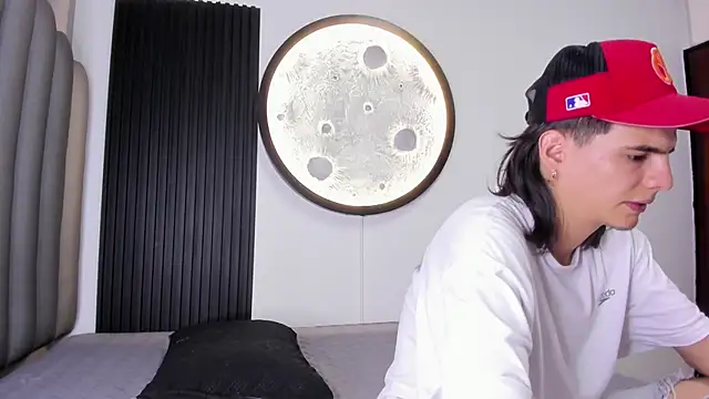 Martshall09 online show from 10-16-25, 08:21