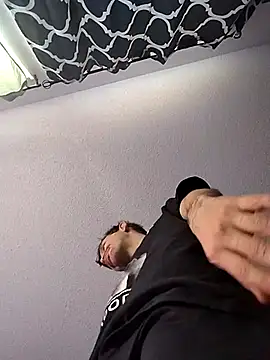 Snapshot of Texasstar420 chatting on 01-23-25, 07:40 Texasstar420 online show from 01-23-25, 07:40