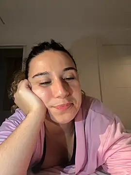 Snapshot of Riverdonttgo chatting on 10-22-25, 11:15 Riverdonttgo online show from 10-22-25, 11:15