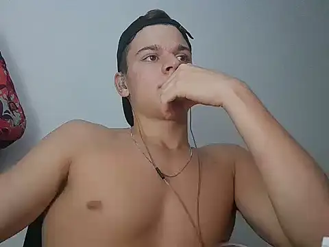 vitorsafado19 online show from 03-05-25, 04:45