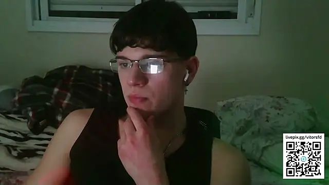 vitorsafado19 online show from 10-09-25, 03:04