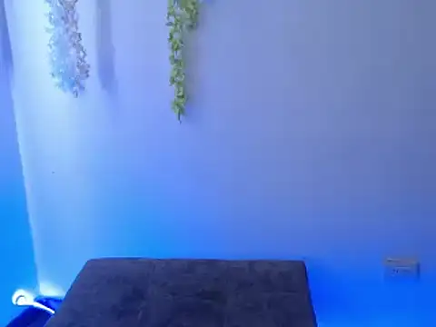 caamille025 online show from 02-03-25, 06:07