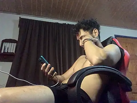 Snapshot of Nooneisthis chatting on 05-14-26, 03:13 Nooneisthis online show from 05-14-26, 03:13