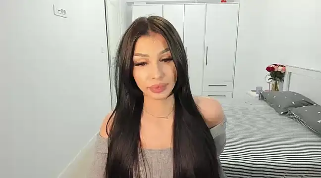 HelenShawn online show from 02-15-25, 12:04