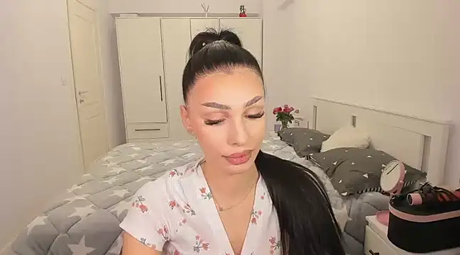 HelenShawn online show from 03-03-25, 09:37