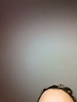 Snapshot of topina8 chatting on 11-25-25, 02:50 topina8 online show from 11-25-25, 02:50