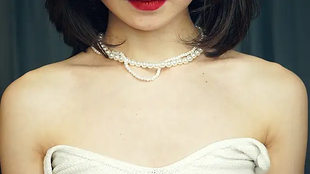 VeronaCritchlow online show from 02-14-25, 02:02