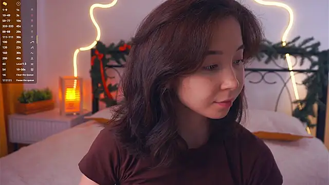 VeronaCritchlow online show from 03-12-26, 07:03