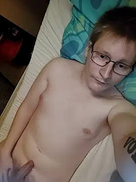 Snapshot of Arttuforyounakedboy chatting on 03-01-26, 04:36 Arttuforyounakedboy online show from 03-01-26, 04:36