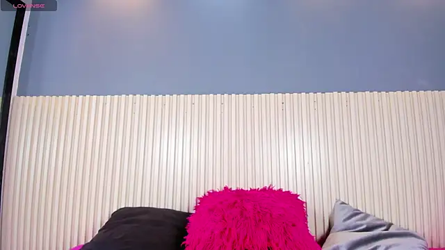 Madeline Cooper08 online show from 01-30-25, 07:48