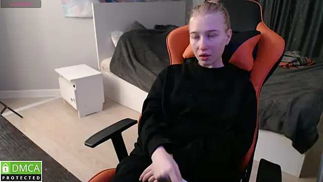 crystalyss online show from 02-21-25, 12:38