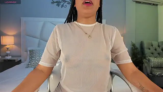 ZoeySnow online show from 03-03-25, 11:44