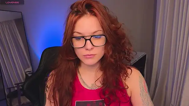 Snapshot of princess_elsie_ chatting on 03-18-25, 09:53 princess elsie online show from 03-18-25, 09:53