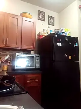 Snapshot of Big_BodyDee chatting on 01-23-25, 04:59 Big BodyDee online show from 01-23-25, 04:59