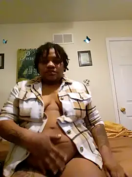 Snapshot of Big_BodyDee chatting on 03-05-25, 01:10 Big BodyDee online show from 03-05-25, 01:10