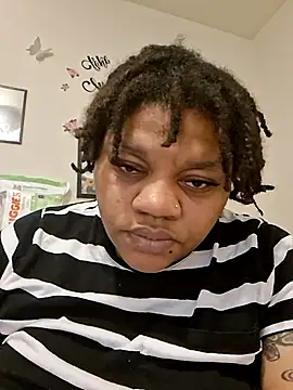 Snapshot of Big_BodyDee chatting on 03-17-25, 02:41 Big BodyDee online show from 03-17-25, 02:41