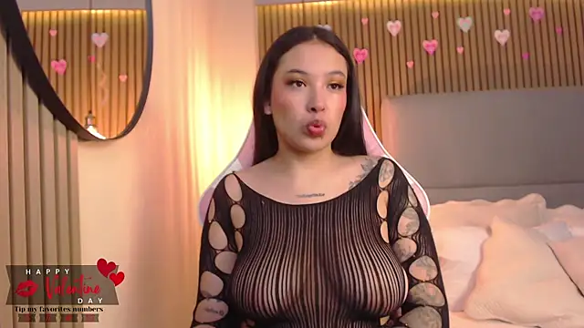 Victoria Collinns online show from 02-18-25, 12:06