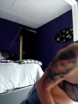 Snapshot of CattyMoon chatting on 03-09-25, 06:43 CattyMoon online show from 03-09-25, 06:43