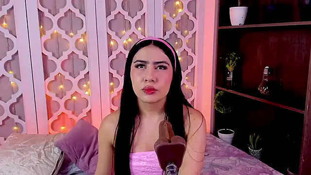 aniie west online show from 02-04-25, 12:22