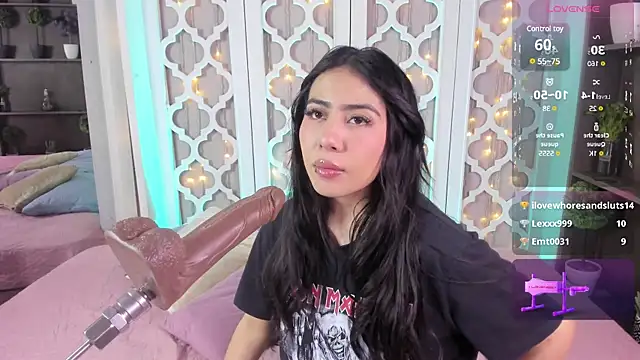 aniie west online show from 02-07-25, 08:42