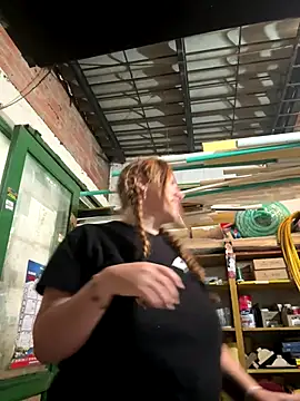 Snapshot of masmelorosa chatting on 09-27-25, 02:33 masmelorosa online show from 09-27-25, 02:33