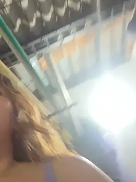 Snapshot of masmelorosa chatting on 11-11-25, 04:23 masmelorosa online show from 11-11-25, 04:23