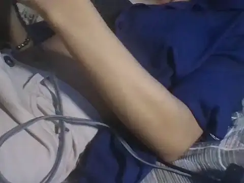 Snapshot of AKANSHA_7 chatting on 10-20-25, 07:03 AKANSHA 7 online show from 10-20-25, 07:03