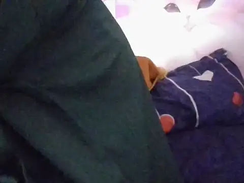 Snapshot of AKANSHA_7 chatting on 10-23-25, 07:29 AKANSHA 7 online show from 10-23-25, 07:29