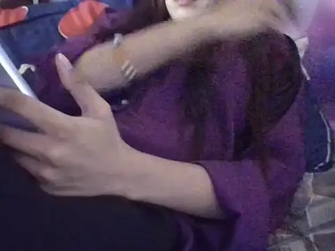 Snapshot of AKANSHA_7 chatting on 10-24-25, 08:22 AKANSHA 7 online show from 10-24-25, 08:22