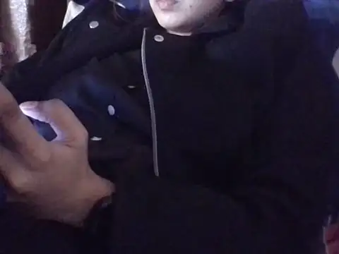 Snapshot of AKANSHA_7 chatting on 11-24-25, 06:35 AKANSHA 7 online show from 11-24-25, 06:35