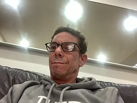 Kenhornu online show from 03-07-26, 04:59