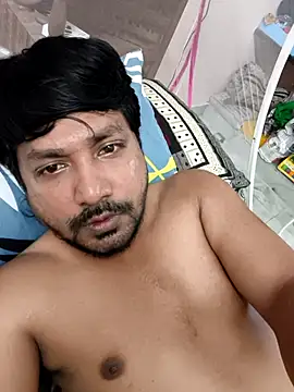 Snapshot of PARTHI012025 chatting on 04-03-26, 02:48 PARTHI012025 online show from 04-03-26, 02:48