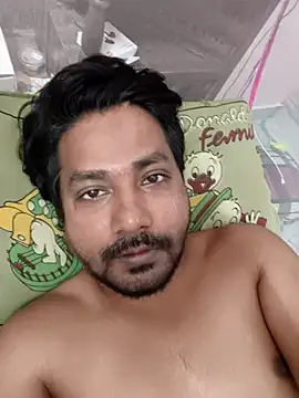 Snapshot of PARTHI012025 chatting on 04-05-26, 06:32 PARTHI012025 online show from 04-05-26, 06:32