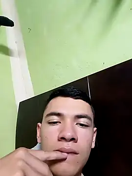 Snapshot of andresiito203 chatting on 01-26-25, 06:28 andresiito203 online show from 01-26-25, 06:28