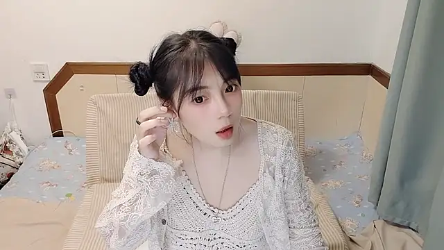 Snapshot of Song_99 chatting on 03-21-25, 04:51 Song 99 online show from 03-21-25, 04:51