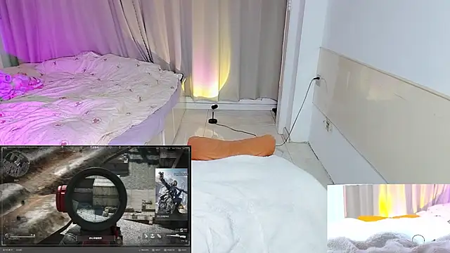 Snapshot of Song_99 chatting on 11-18-25, 04:33 Song 99 online show from 11-18-25, 04:33