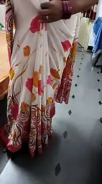 laxmitelugu78 online show from 02-04-25, 01:59