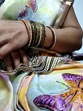 laxmitelugu78 online show from 03-11-25, 05:38