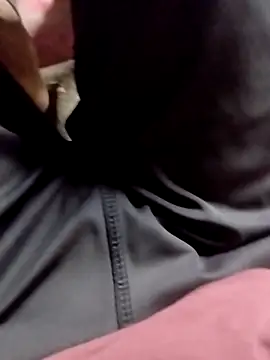 Snapshot of Playboy_bhabhi_00 chatting on 03-02-25, 03:16 Playboy bhabhi 00 online show from 03-02-25, 03:16