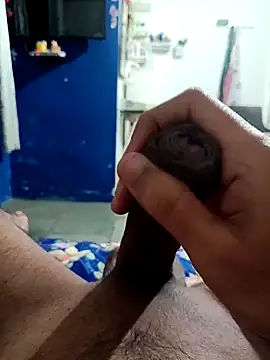 Snapshot of Playboy_bhabhi_00 chatting on 10-08-25, 02:25 Playboy bhabhi 00 online show from 10-08-25, 02:25