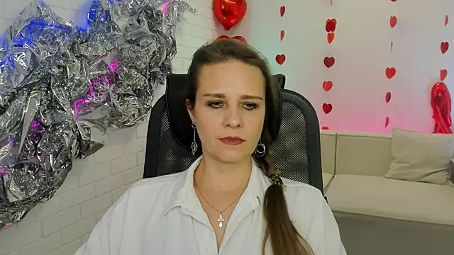 EmiliaBedy online show from 02-25-25, 12:13