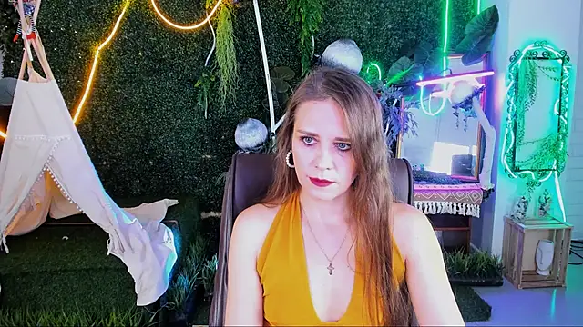 EmiliaBedy online show from 11-15-25, 09:06